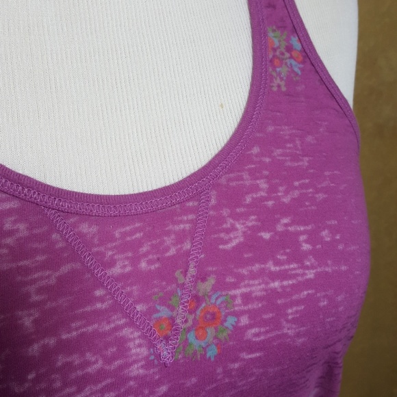 Top - Picture 2 of 3